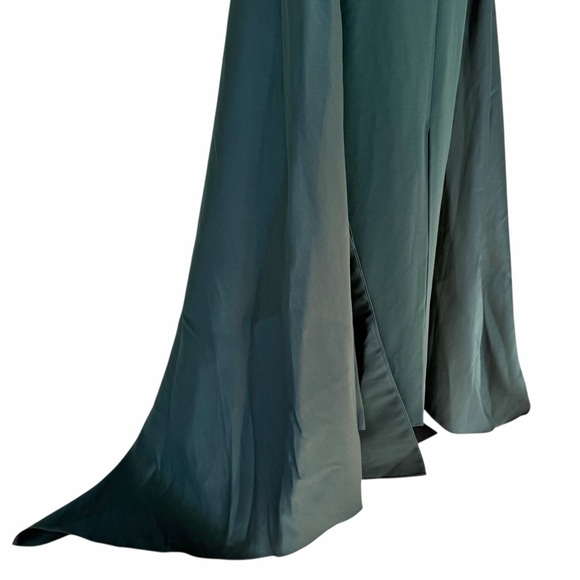 Solace London Rumi Emerald Green Satin Twill Crepe Halterneck Gonwn Size 6 - Picture 9 of 13